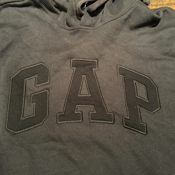 Gap Arch Logo Hoodie - Picture 3 of 4